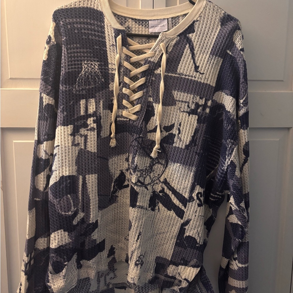Urban Outfitters Lace-Up Waffle Knit Women's Sweater - Navy & Cream